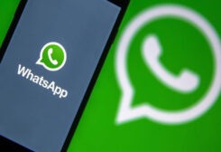 Whatsapp messaging application