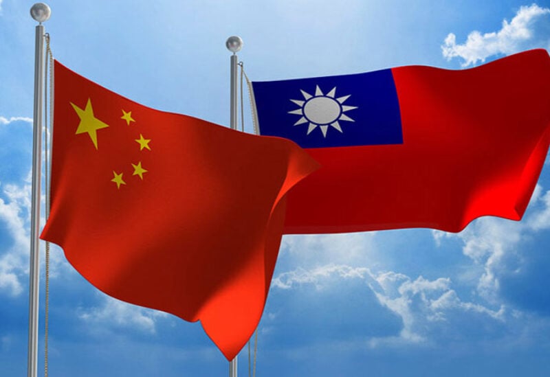 Chinese and Taiwanese flags