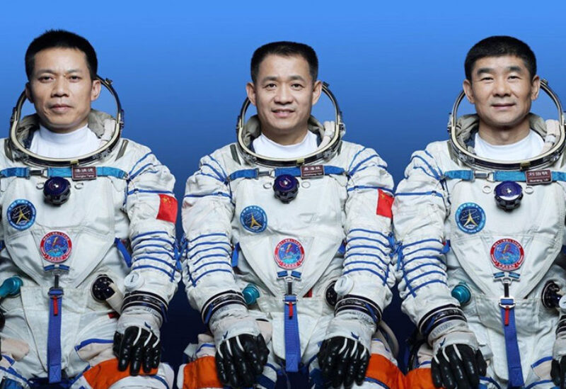 Chinese astronauts Nie Haisheng, Liu Boming, and Tang Hongbo