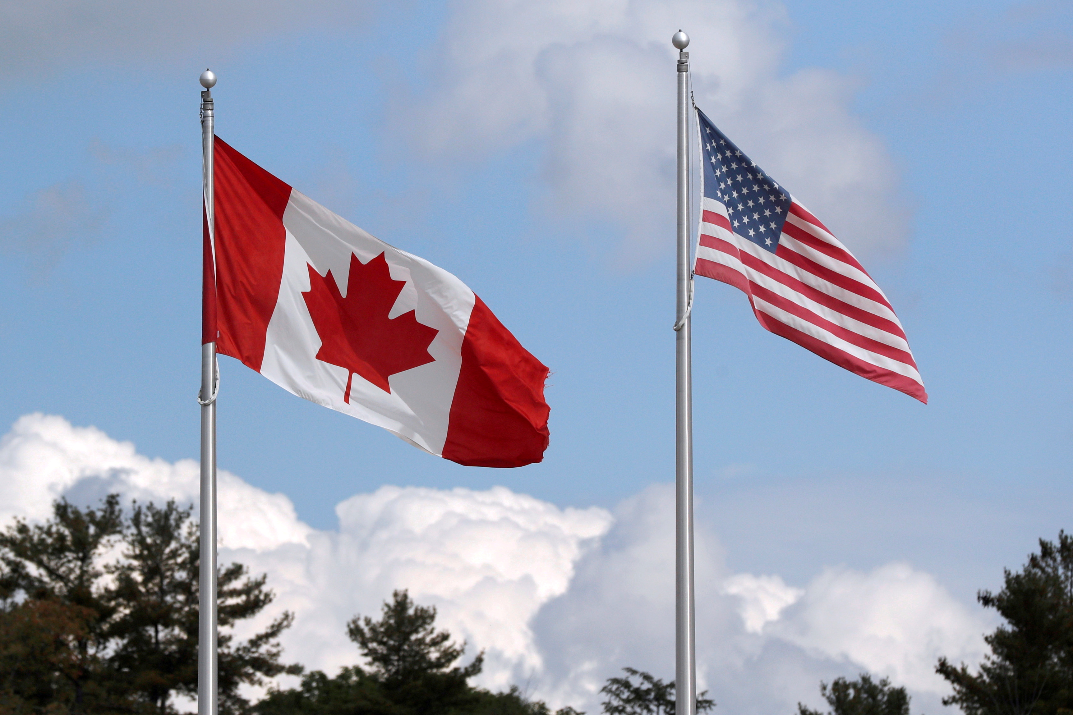 The Canada-United States border crossing in Lansdowne