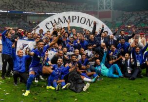 Al-Hilal team pose for the media after winning the second leg of the AFC Champions League final football match against Urawa Reds in Saitama, near Tokyo. (File photo: AP)