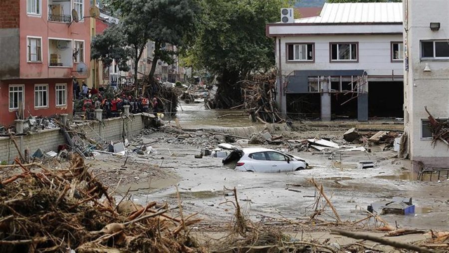 Flash floods kill nine in northern Turkey; 900 evacuated | Sawt Beirut ...