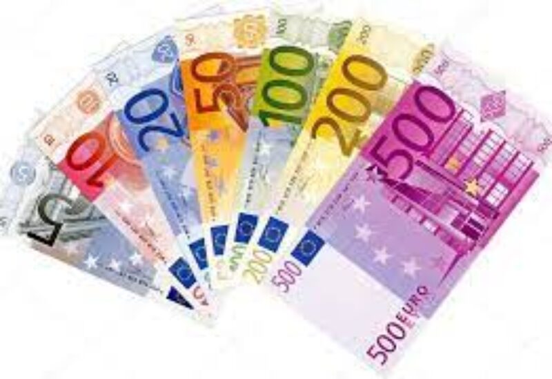 Euro banknotes