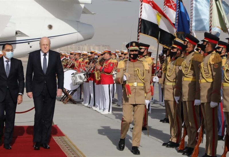 Lebanese Prime Minister Naguib Mikati and his Egyptian counterpart Mustafa Madbouly