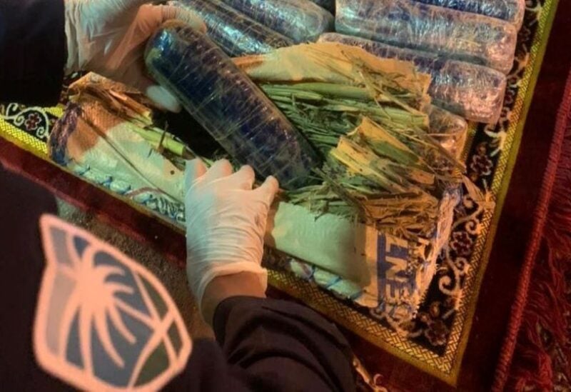 Saudi Arabia’s Zakat, Tax and Customs Authority foils two attempts to smuggle 306.5 kilograms of hashish at al-Wadiah Port and Jazan Port in an earlier raid