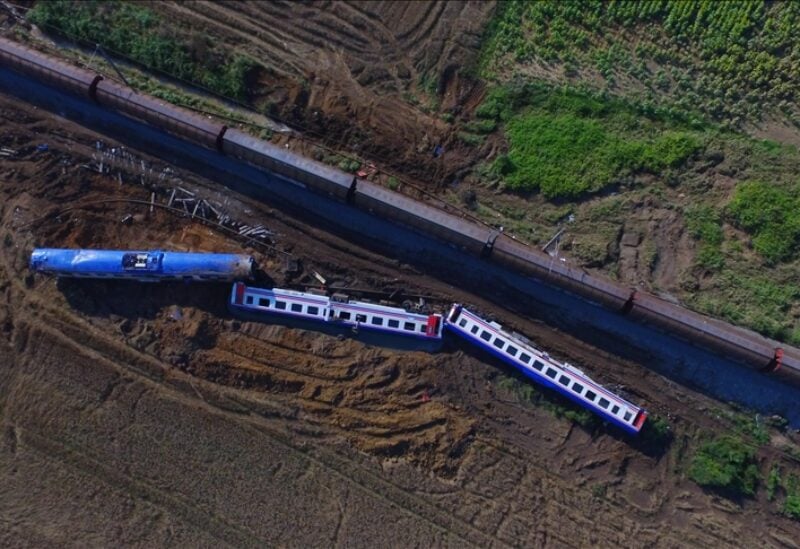 Train derail symbolic