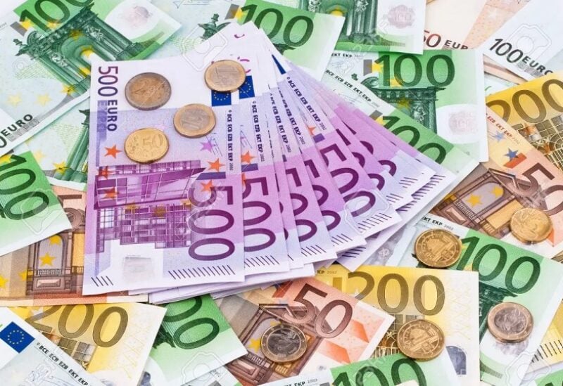 Euro banknotes