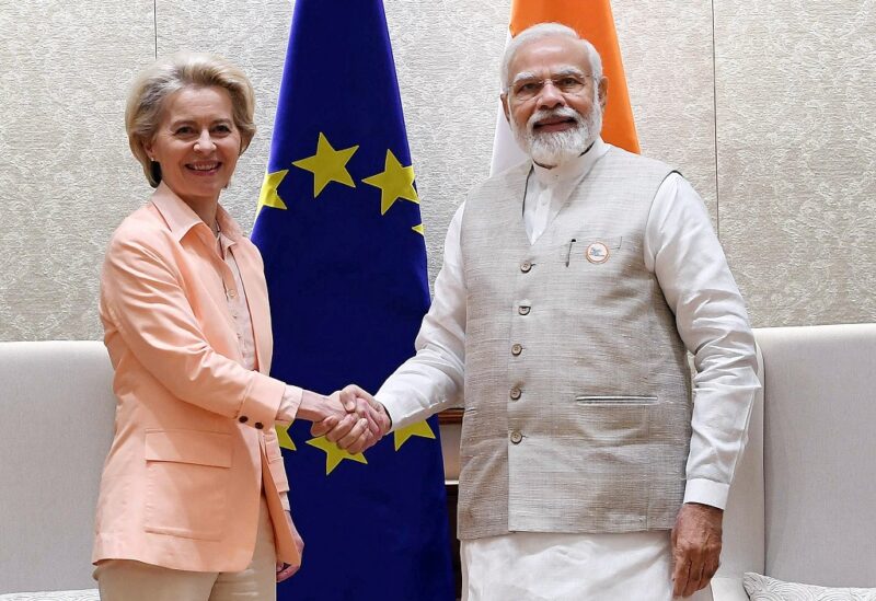 India's Prime Minister Narendra Modi shakes hands with European Commission President Ursula von der Leyen before their meeting in New Delhi, India April 25, 2022. India's Press Information Bureau/Handout via REUTERS