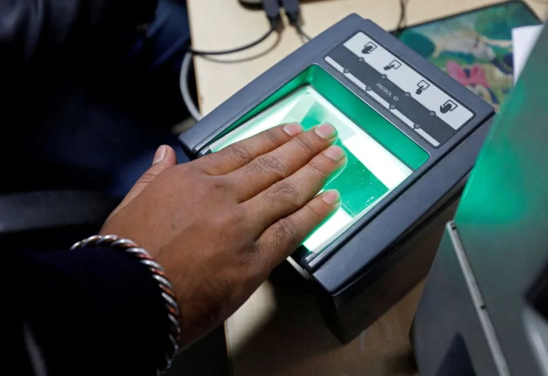 India withdraws warning on national biometric ID after online panic