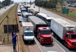 Truckers attend a protest on the BR-381 highway in support of Brazil's President Jair Bolsonaro in Igarape, Minas Gerais, Brazil, September 9, 2021. REUTERS/Washington Alves