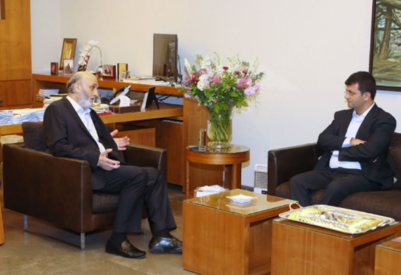 LF's Geagea meets with head of order of pharmacists