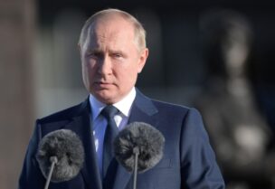 Russian President Vladimir Putin gives a speech in front of the monument "Fatherland, Valor, Honor" near the headquarters of the Foreign Intelligence Service of the Russian Federation (SVR), in Moscow, Russia June 30, 2022. Sputnik/Aleksey Nikolskyi/Kremlin via REUTERS