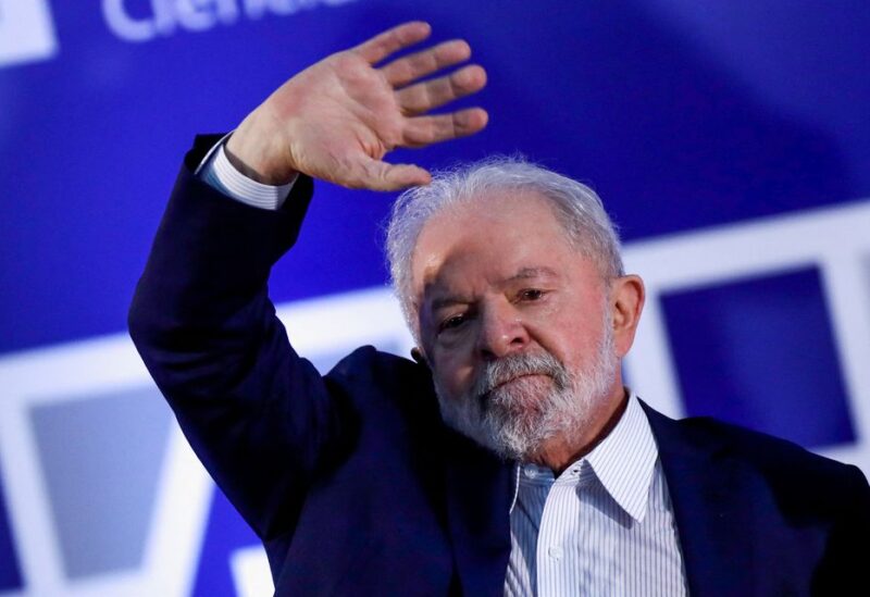 Brazil's former president and presidential frontrunner Luiz Inacio Lula da Silva waves during an annual meeting of the Brazilian scientific community at the University of Brasilia, in Brasilia, Brazil, July 28, 2022. REUTERS/Adriano Machado