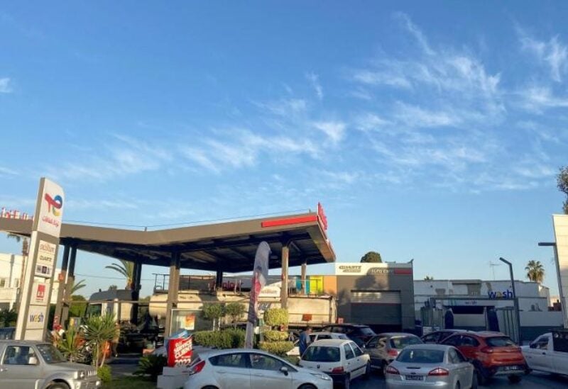 Vehicles queue at a petrol station in La Marsa, Tunisia, August 26, 2022.