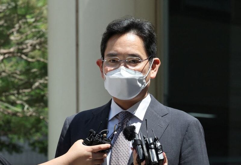 Samsung Electronics Vice Chairman Jay Y. Lee leaves a court in Seoul, South Korea, August 12, 2022. Yonhap via REUTERS