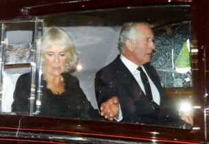 Britain's King Charles and Queen Camilla leave the Buckingham Palace, following the death of Britain's Queen Elizabeth, in London, Britain September 13, 2022. REUTERS/Andrew Boyers