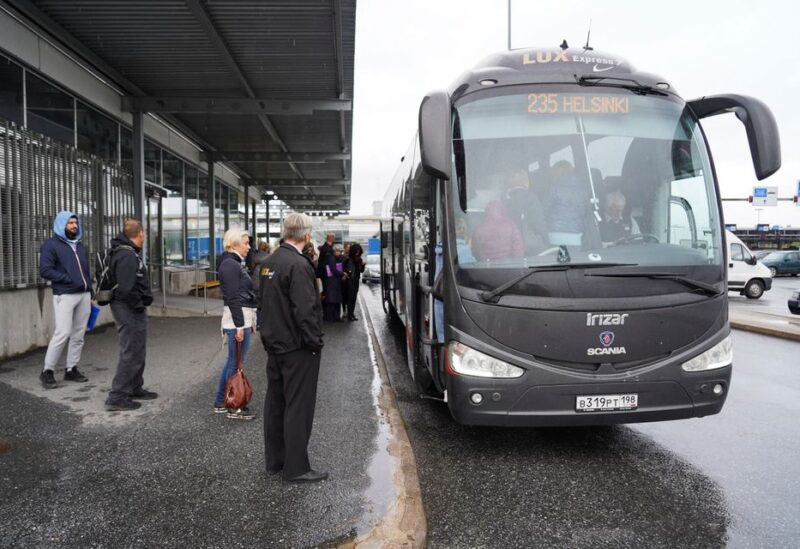 People board a bus from Russia, at the Vaalimaa border station, in Vaalimaa, Finland September 29, 2022. REUTERS