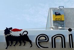 The logo of Italian energy company Eni is seen at a gas station in Rome, Italy September 30, 2018. REUTERS/Alessandro Bianchi/File Photo