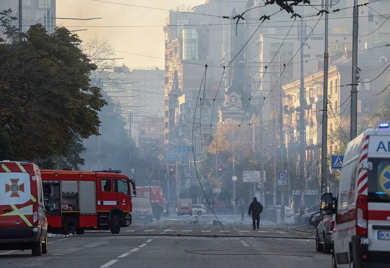 A view shows a street after a Russian drone strike, which local authorities consider to be Iranian-made unmanned aerial vehicles (UAVs) Shahed-136, amid Russia's attack on Ukraine, in Kyiv, Ukraine October 17, 2022. REUTERS/Gleb Garanich