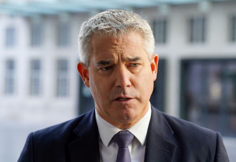 British Secretary of State for Health and Social Care Steve Barclay speaks with the media, outside BBC headquarters, in London, Britain November 20, 2022. REUTERS/Maja Smiejkowska