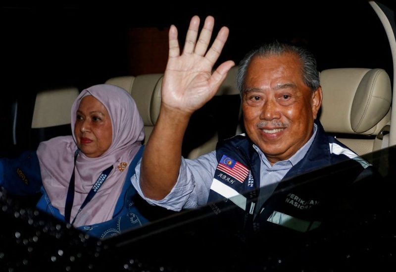 Malaysian former Prime Minister and Perikatan Nasional Chairman Muhyiddin Yassin waves as he leaves after Malaysia's 15th general election in Shah Alam, Malaysia November 20, 2022. REUTERS/Lai Seng Sin