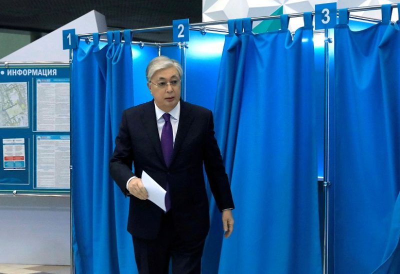 Kazakhstan's President Kassym-Jomart Tokayev walks out of a voting booth before casting his ballot at a polling station during presidential elections in Astana, Kazakhstan, November 20, 2022. Press Service of the President of Kazakhstan/Handout via REUTERS ATTENTION EDITORS - THIS IMAGE HAS BEEN SUPPLIED BY A THIRD PARTY. MANDATORY CREDIT. THIS PICTURE WAS PROCESSED BY REUTERS TO ENHANCE QUALITY. AN UNPROCESSED VERSION HAS BEEN PROVIDED SEPARATELY.