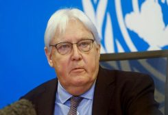 Martin Griffiths, the Under-Secretary-General for Humanitarian Affairs and Emergency Relief Coordinator, briefs reporters on the famine and humanitarian situation in Mogadishu, Somalia September 5, 2022. REUTERS/Feisal Omar/File Photo
