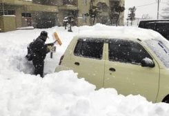 Heavy snow in Japan leaves dozens of casualties