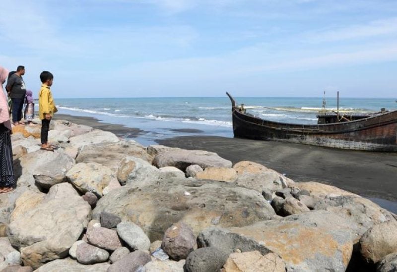 Rohingya refugee boat