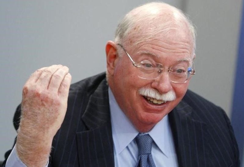 Michael Steinhardt, legendary hedge fund manager, speaks at the Reuters Investment Summit in New York December 8, 2008. REUTERS