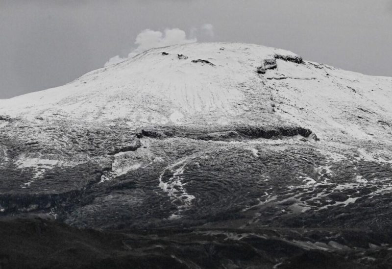 The Nevado del Ruiz volcano emits a cloud of ash in Murillo, Colombia on April 6, 2023 © JOAQUIN SARMIENTO / AFP/File