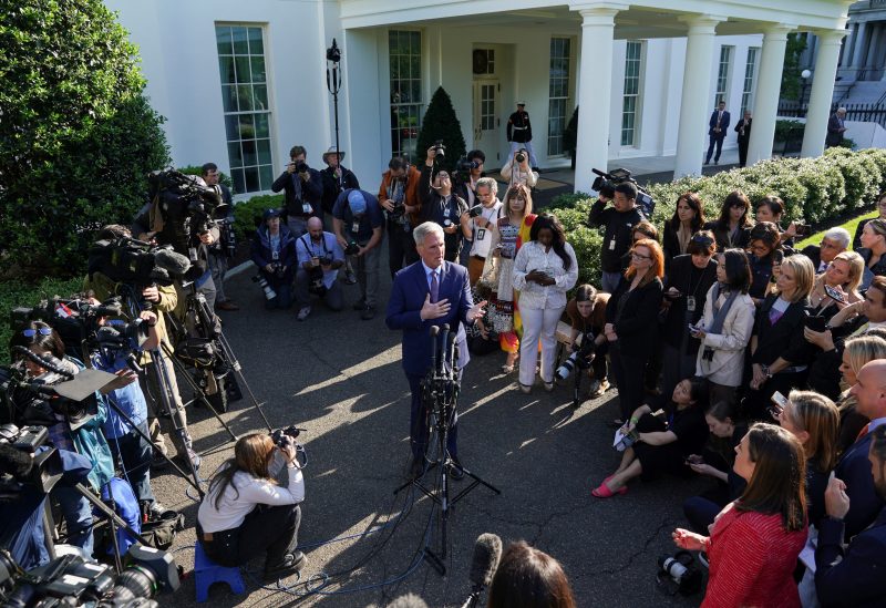 U.S. House Speaker Kevin McCarthy (R-CA) speaks to reporters in front of the West Wing after debt limit talks with U.S. President Joe Biden in the Oval Office at the White House in Washington, U.S., May 9, 2023. REUTERS/Kevin Lamarque/File Photo