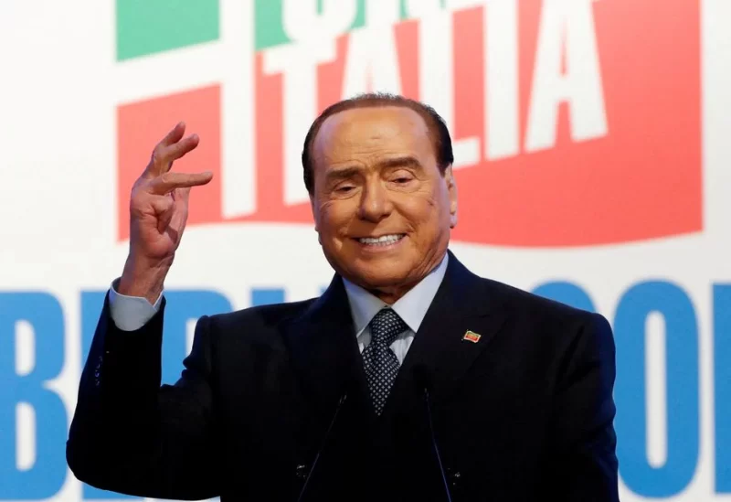 L'ancien Premier ministre italien et chef du parti Forza Italia Silvio Berlusconi assiste à un rassemblement à Rome. /Photo prise le 9 avril 2022/REUTERS