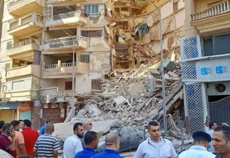 Façade of the collapsed building in Alexandria. (Egyptian Youth Council page on Facebook)