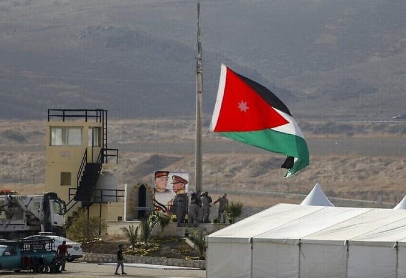 Jordanian Army halts four individuals attempting to infiltrate via southern borders