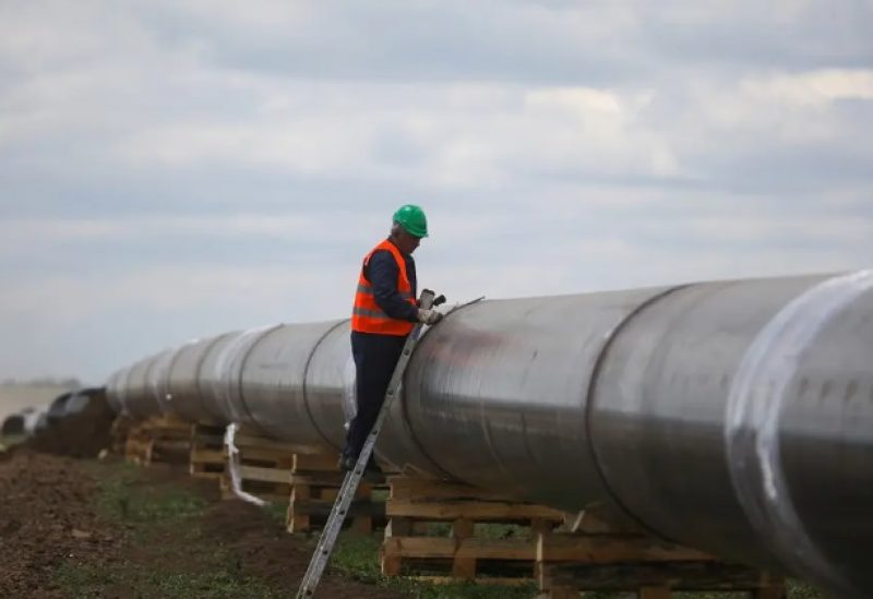 A worker is seen next to a pipe at a construction site on the extension of Russia's TurkStream gas pipeline after a visit of Serbia's President Aleksandar Vucic and Bulgaria's Prime Minister Boyko Borissov, in Letnitsa, Bulgaria, June 1, 2020. (File photo: Reuters)