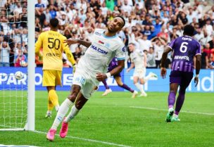Marseille's Gabonese forward #10 Pierre-Emerick Aubameyang reacts during the French L1 football match between Olympique Marseille (OM) and Toulouse FC at Stade Velodrome in Marseille, southern France on September 17, 2023. (Photo by CLEMENT MAHOUDEAU / AFP)