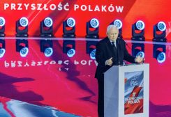 Leader of the Law and Justice (PiS) ruling party Jaroslaw Kaczynski speaks during a Law and Justice (PiS) party convention, ahead of the country's parliamentary election, in Katowice, Poland October 1, 2023. Agencja Wyborcza.pl/Grzegorz Celejewski via REUTERS ATTENTION EDITORS - THIS IMAGE WAS PROVIDED BY A THIRD PARTY. POLAND OUT. NO COMMERCIAL OR EDITORIAL SALES IN POLAND.