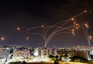 Israel's Iron Dome anti-missile system intercepts rockets launched from the Gaza Strip, as seen from the city of Ashkelon, Israel October 9, 2023. REUTERS/Amir Cohen TPX IMAGES OF THE DAY