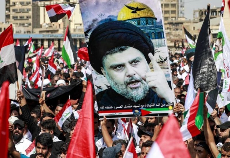 Supporters of Iraqi Shiite cleric Moqtada al-Sadr gather at Baghdad's Tahrir Square during an anti-Israel demonstration on October 13, 2023 © Ahmad Al-Rubaye / AFP
