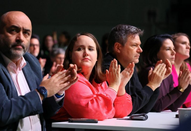 Germany's Greens party co-leaders Omid Nouripour, Ricarda Lan, German Economy and Climate Protection Minister Robert Habeck and German Foreign Minister Annalena Baerbock applause during the 49th Greens party convention in Rheinstetten, near Karlsruhe, Germany, November 25, 2023. REUTERS/Wolfgang Rattay