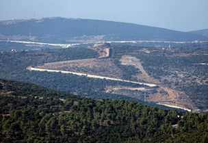 FILE PHOTO: A general view shows the border between Israel and Lebanon as seen from the Israeli side, November 4, 2023. REUTERS/Alexander Ermochenko/File Photo