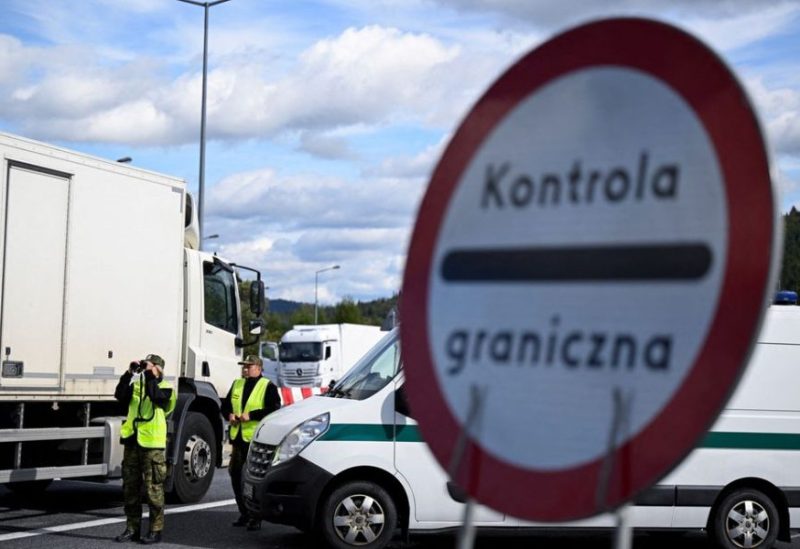 Border guards patrol during vehicle checks at the Slovak-Polish border in Zwardon, Poland as part of security measures put in place to detect illegal migrants, October 4, 2023. REUTERS/